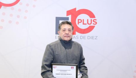  Cesar González.