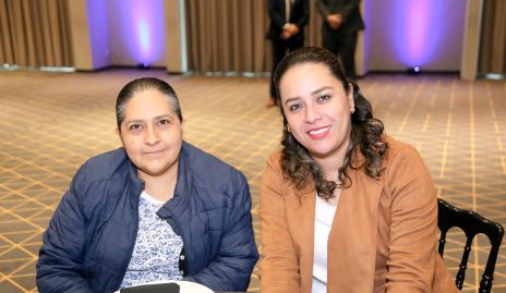  Martha Pedraza y Gabriela Villalobos.