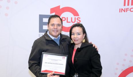  José Antonio Balderas y Gloria del Carmen Becerra.