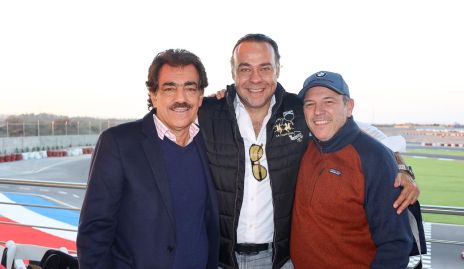  Gabriel Torres, Alejandro Torres y Roberto.