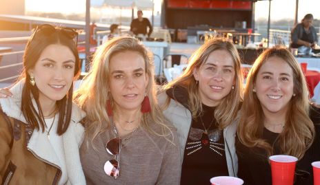  Ximena Nieto, Mónica Torres, Gaby Olvera y Diana Alvarado.