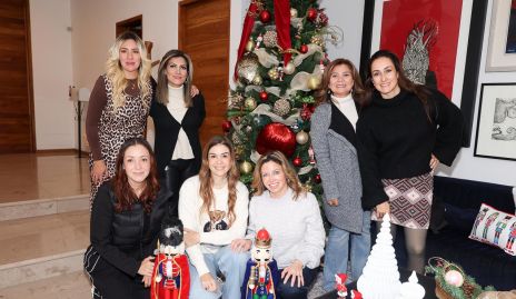  Adriana Dibildox, Verónica Martínez, Lizeth Lara, Georgina Rivera, Marilú Paredes, Tessi Toranzo y Bárbara Sánchez.