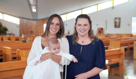  Lourdes y Cecilia Hernández.