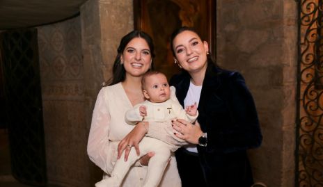  Gabriela González, Joaquín Hernández y Marisol González.