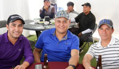  Pedro Hernández, Ernesto Castillo y Jesús.