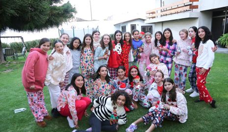 Pijama Christmas Party.
