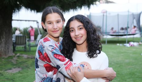  Alexia Zapata y Sofía Chevaile.