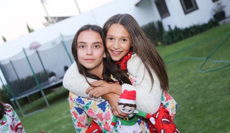  Maya Vázquez y Sofía Stevens.