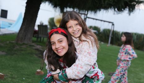  Sofi Romo e Isa Molina.