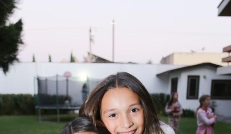  Sofía Stevens y Sasa.