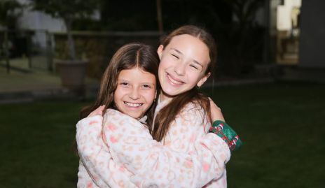  Isa Molina y Miranda Garza.