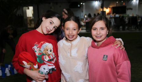  Kati Dip, María y Ale.