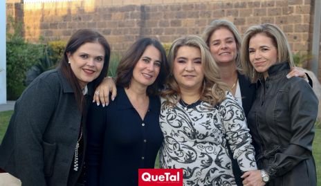  Ceci, Ana Paula, Carmenchu, Marcela y Sigrid.