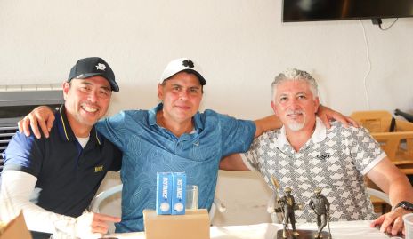  Marcos, Valentín Hernández y Alberto Domínguez.