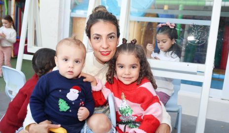  Ana Gaby Astorga, Carlota y Damián Cabral.