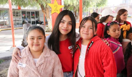  Sara, Eva y Juanita.