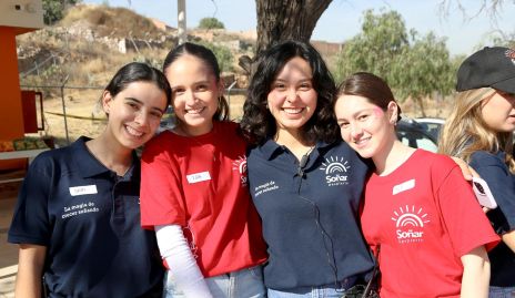  Daniela Navarro, Montse López, Isabela Landeros y Fer Briseño.