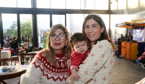  Gilda Rivera, Melina y Marcela Serna.