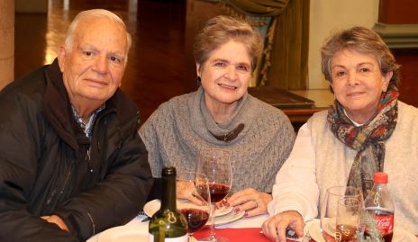  Francisco Zermeño, María Aurelia Zermeño y Teresa Vertiz.