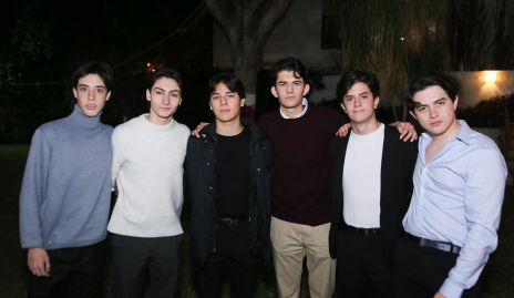  Ro Muñoz, José María González, Demetrio Rivera, Santiago Castanedo, Alejandro Lozano y Diego Castillo.