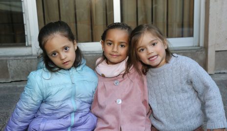  Camila, Roberta Enríquez e Inés Pérez.