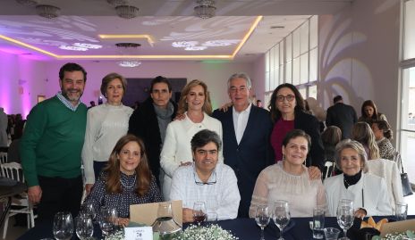  Luis Paulo Bárcena, Cecilia Bárcena, María Clara Abaroa, Maru Bárcena, Gabriel Sanders, María José Abaroa, Paty Fernández, Paco Leos, Martha Malo y Pita Espinosa.