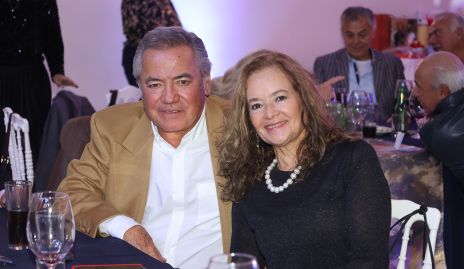  Rodolfo Alcántara y Alejandra Bringas.