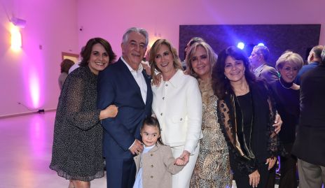 Guadalupe Bárcena, Gabriel Sanders, Maru Bárcena, Ana Clara Bárcena, Paty Silos y Martina Valle.