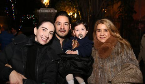  Mariana Alcalá, Miguel Torres, Inés Torres y Carmenchu.