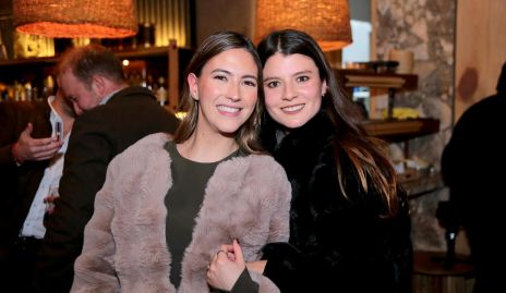  Elena Pelayo y Daniela Meade.
