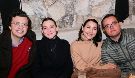  Aldo Martínez, Ale Hunter, Andrea Alfaro y Eduardo Castillo.