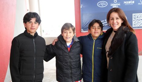  Patricio Castillo, Carlos Mier, Rodrigo Castillo y Leti Márquez.