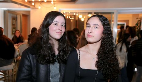  Ximena Ledezma y Gabriela González.
