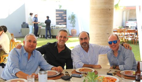  Jorge Villarreal, Eduardo Espinosa, Gustavo Puente y Pablo Díaz del Castillo.