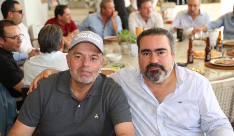  César Morales y Juan José Leos.