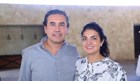  Alejandro Oropeza y Ana Sofía Velázquez.