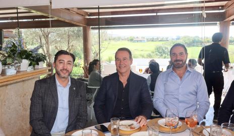  Adolfo Hernández, Mario Sánchez y Luis Mahbub.