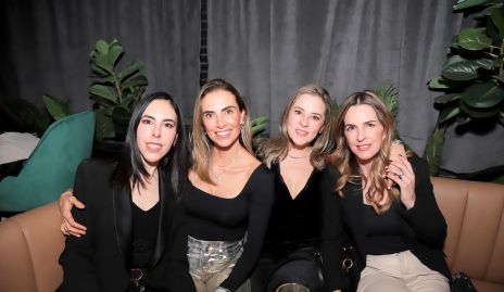  Mariana Tobías, Lucía Galarza, Isabela Biagi y Eunice Camacho.