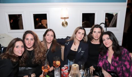 Ana Luisa Díaz de León, Lorena Ortiz, Ana Elena Meade, Lourdes Orozco, Marisol de la Maza y Mercy Lafuente.