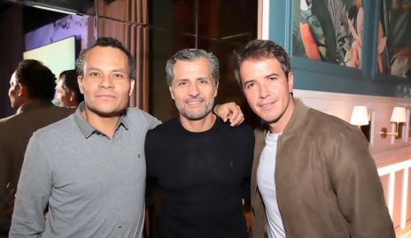  Miguel Fernández, Carlos de los Santos y Javier Meade.