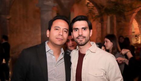  Mario Betancourt y Héctor Adrián.