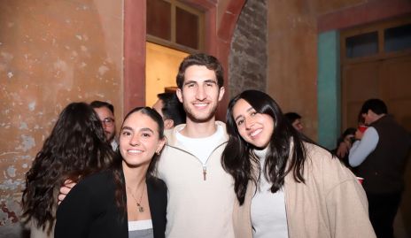  Nuria D’Argence, Dabien Musi y Ana Lucía Guerrero.