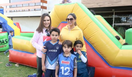  Alejandra Díaz de León, Bárbara Berrones, Joaqui Conde, Franco Conde y Juan Pablo Rojo.