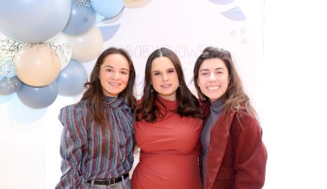  Nabil Sáenz, Maite Soberón y Andrea Vilet.