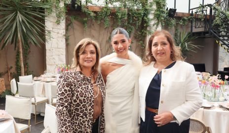  Soledad Vega, Isa Tobías y Sofía Carrillo.