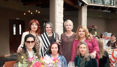  Beatriz Canseco, Paola Díaz Barreiro, Güera Valle, Carmenchu, Ana Luisa Lujambio, Rocío Valle y Francine Coulon.