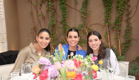  María Paula Tobías, Marily Tobías y Cristy Lorca.