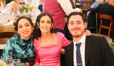  Paulina Chávez, Sofía Torres y Ricardo Hernández.