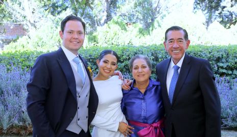  José Luis Madrid, María José Ávila, Lupita y Félix Bocard.