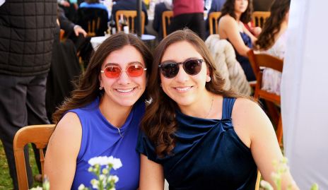  Ana Sofía y Carla Fernanda González.